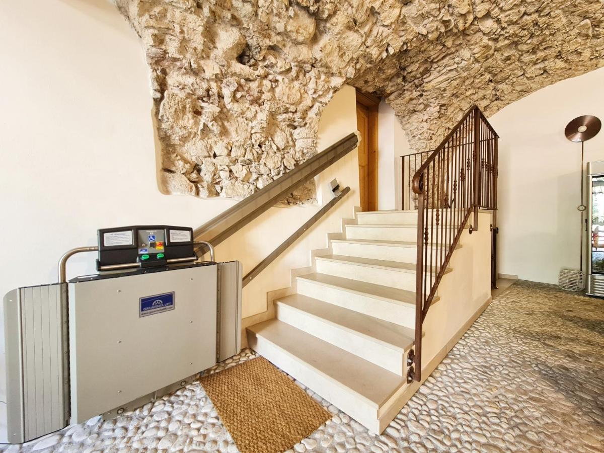 Pietra Rara Apartments Pietramurata Exterior photo