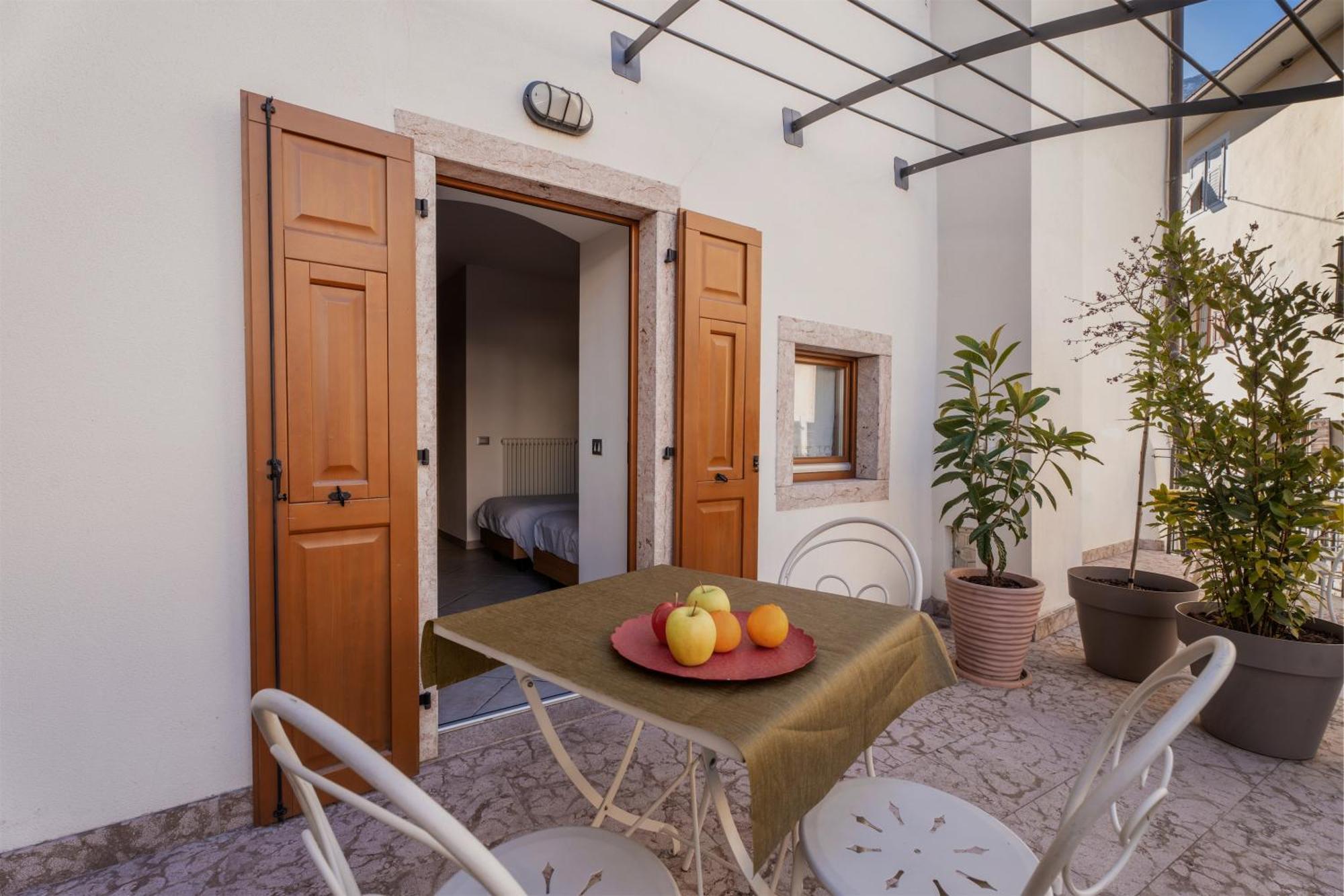 Pietra Rara Apartments Pietramurata Exterior photo
